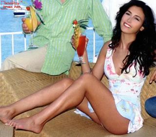 Caterina Balivo feet photo thumbnail