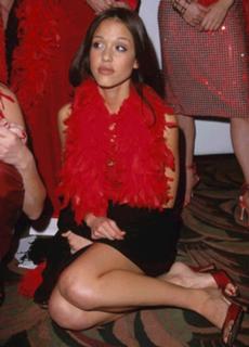 Jessica Alba feet photo thumbnail
