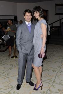 Katie Holmes feet photo thumbnail