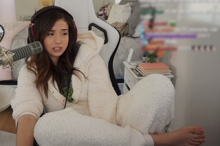 Imane Pokimane Anys feet photo thumbnail