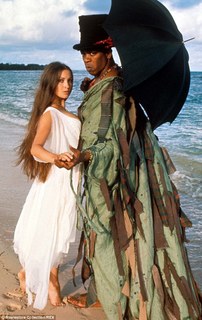 Jane Seymour feet photo thumbnail
