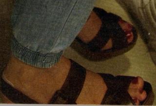 Lena Meyer-Landrut feet photo thumbnail
