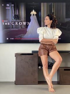 Caterina Balivo feet photo thumbnail