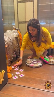 Shilpa Shetty Kundra feet photo thumbnail