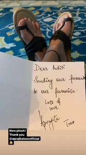 Aditi Rao Hydari feet photo thumbnail