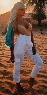 Giovanna Lancellotti feet photo thumbnail