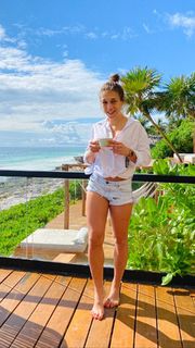 Joanna Jedrzejczyk feet photo thumbnail
