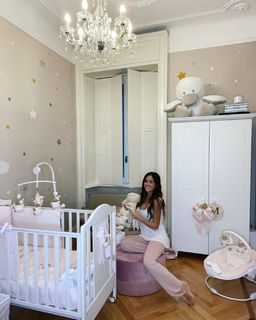 Giorgia Palmas feet photo thumbnail