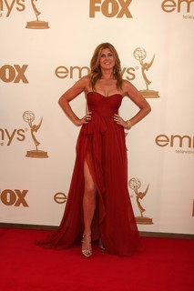 Connie Britton feet photo thumbnail