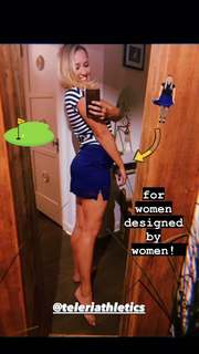 Emily Osment feet photo thumbnail