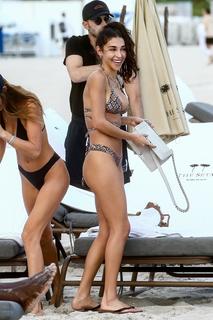 Chantel Jeffries feet photo thumbnail