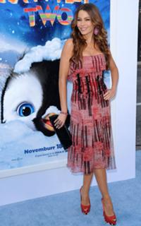 Sofía Vergara feet photo thumbnail