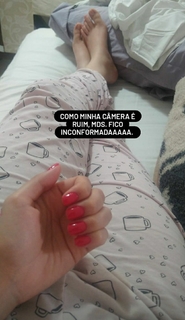 Isa Pes feet photo thumbnail