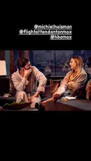 Kaley Cuoco feet photo thumbnail