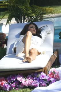 Eva Longoria feet photo thumbnail