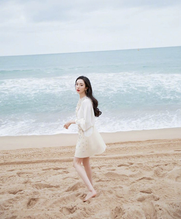 Mi Yang feet photo thumbnail