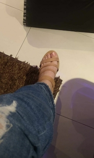 Isa Pes feet photo thumbnail