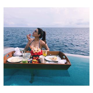 Kajal Aggarwal feet photo thumbnail