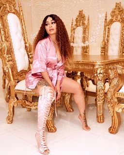 Blac Chyna feet photo thumbnail