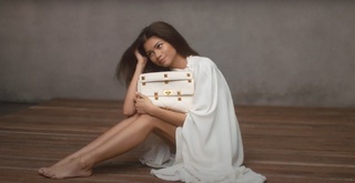 Zendaya feet photo thumbnail