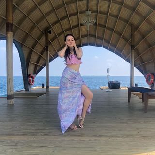 Hansika Motwani feet photo thumbnail