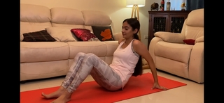 Anushka Sen feet photo thumbnail