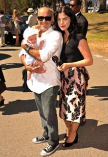 Selma Blair feet photo thumbnail