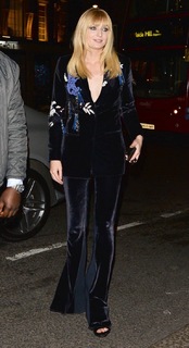 Sophie Turner feet photo thumbnail