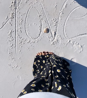 Kristin Cavallari feet photo thumbnail