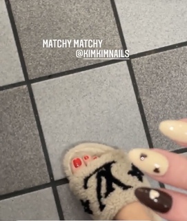 Corinna Kopf feet photo thumbnail