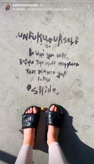 Katrina Bowden feet photo thumbnail
