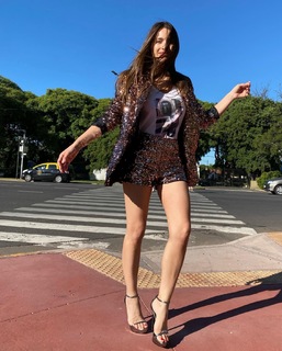 Carolina Ardohain feet photo thumbnail