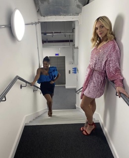 Fearne Cotton feet photo thumbnail