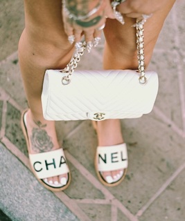 Latto feet photo thumbnail