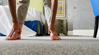 Alexandra Daddario feet photo thumbnail