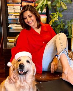 Sonali Bendre feet photo thumbnail