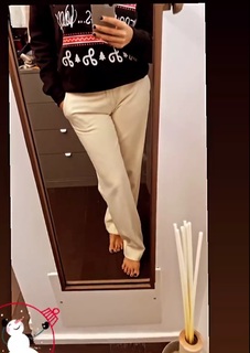 Caterina Balivo feet photo thumbnail