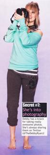 Debby Ryan feet photo thumbnail