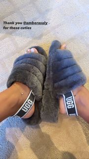 Sofia Richie feet photo thumbnail