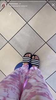Natalie Noel Mariduena feet photo thumbnail