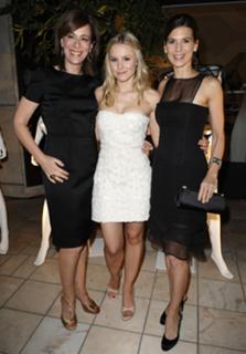 Kristen Bell feet photo thumbnail