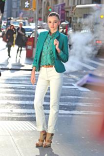 Miranda Kerr feet photo thumbnail