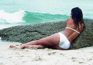 Juliana Paes feet photo thumbnail