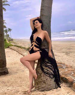 Maribel Guardia feet photo thumbnail