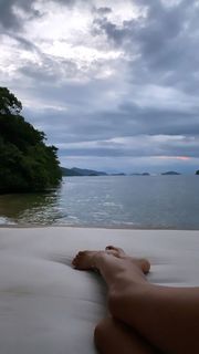 Bruna Marquezine feet photo thumbnail