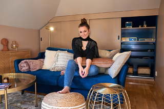 Ewa Farna feet photo thumbnail