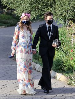 Olivia Wilde feet photo thumbnail