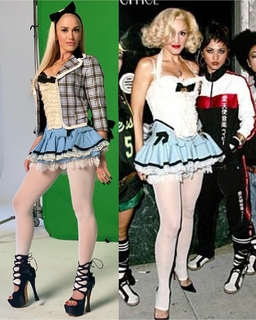 Gwen Stefani feet photo thumbnail