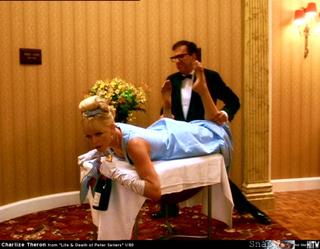 Charlize Theron feet photo thumbnail