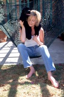 Charlize Theron feet photo thumbnail